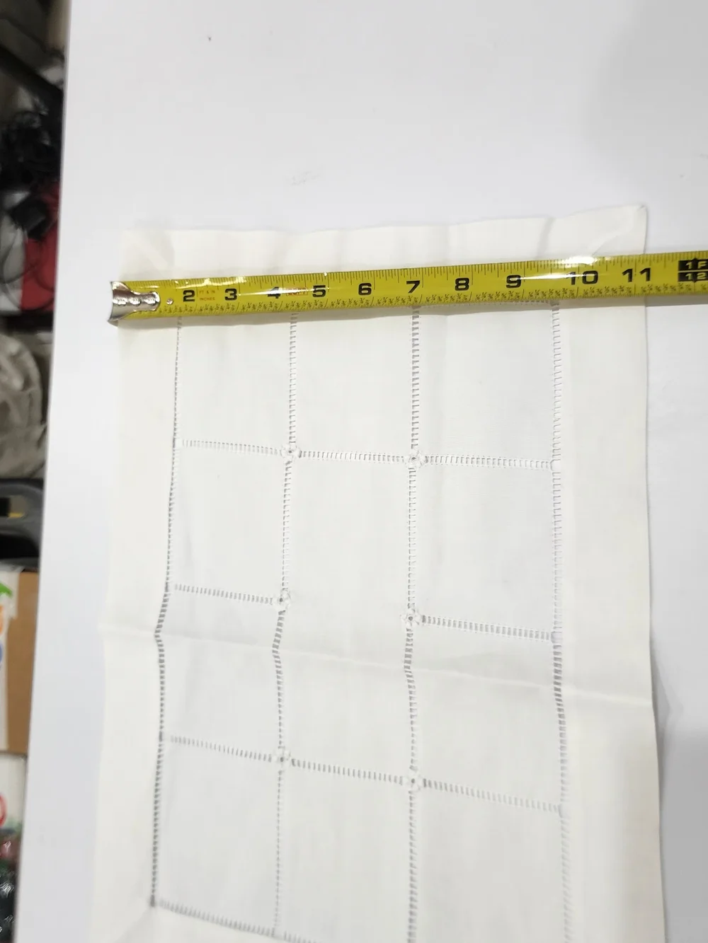 Vintage Linen Dinner Placemat Crochet 16x11 Rectangle Grid Pattern new old stock